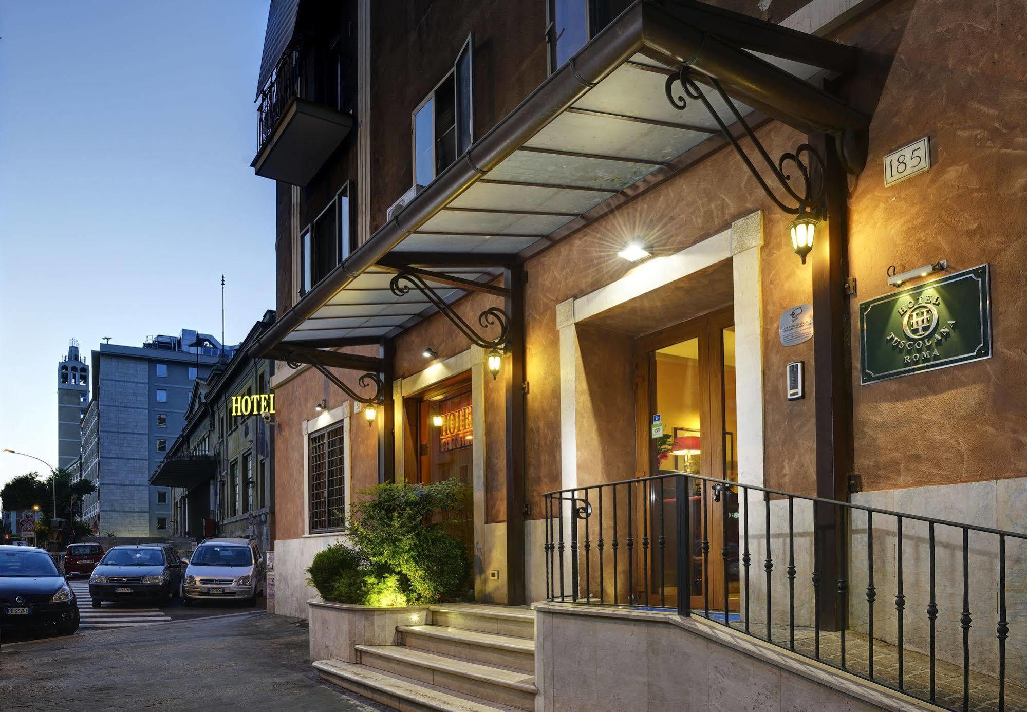 Hotel Tuscolana Rom Exterior foto